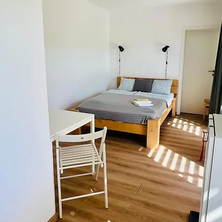 Lucie Ii Apartment Pozlovice